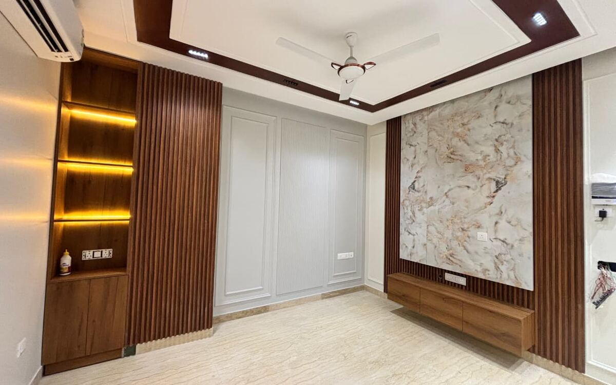 Marble feature wall with fluted timber