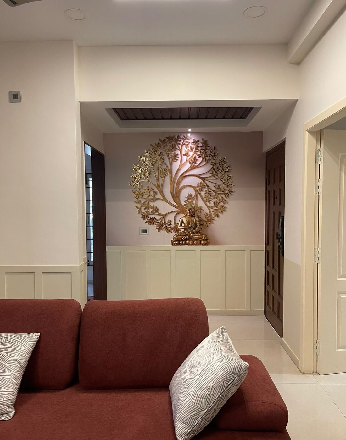 Entrance and living room